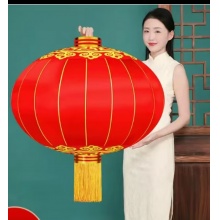 红色植绒灯笼